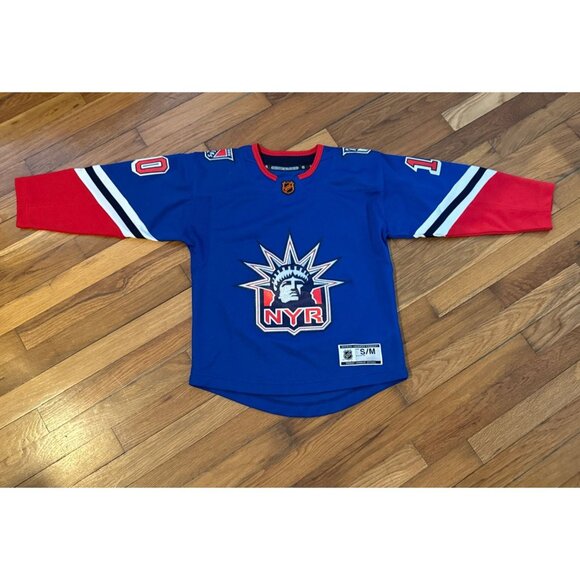 NHL New York Rangers Lady Liberty Artemi Panarin #10 Hockey Youth Size S/M - Picture 1 of 6